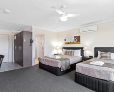 Australia Queensland Blackwater vacation rental compare prices direct by owner 14141839