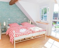 Germany Hessen Homberg vacation rental compare prices direct by owner 18290650