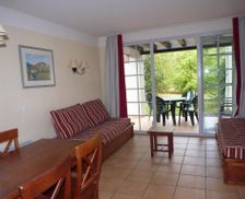 France Aquitaine Uhart-Cize vacation rental compare prices direct by owner 7741817