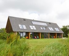 Netherlands Friesland Kollumerpomp vacation rental compare prices direct by owner 26732645