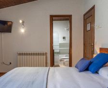 Spain Catalonia Bellver de Cerdanya vacation rental compare prices direct by owner 14283030