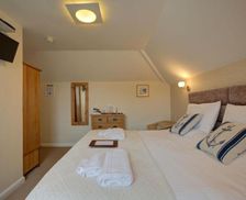 United Kingdom Devon Brixham vacation rental compare prices direct by owner 18657563