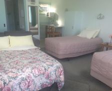 New Zealand Otago Owaka vacation rental compare prices direct by owner 13965372