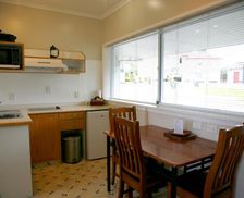 New Zealand Waikato Pukekohe East vacation rental compare prices direct by owner 16113785