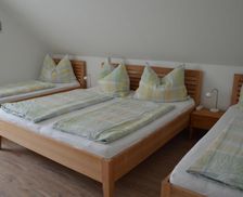 Austria Burgenland Strebersdorf vacation rental compare prices direct by owner 18240790