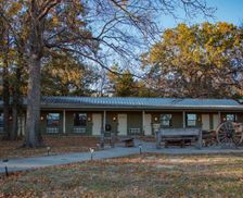 United States Texas Decatur vacation rental compare prices direct by owner 12930516