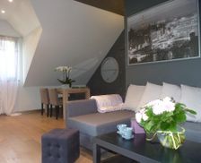 Belgium Walloon Brabant Lasne vacation rental compare prices direct by owner 14185158