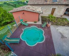 Italy Marche SantʼAngelo in Vado vacation rental compare prices direct by owner 27073541