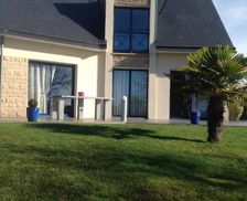 France Normandy Carolles vacation rental compare prices direct by owner 14539790