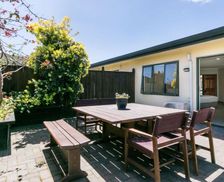 New Zealand Hawke's Bay Napier vacation rental compare prices direct by owner 18408224