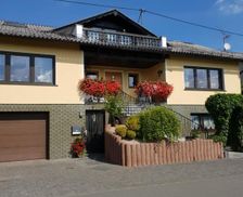 Germany Rhineland-Palatinate Retterath vacation rental compare prices direct by owner 27026840