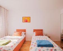 Slovakia Košický kraj Košice vacation rental compare prices direct by owner 14586595