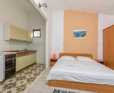 Croatia Split-Dalmatia County Omiš vacation rental compare prices direct by owner 27309113