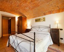 Italy Piedmont Farigliano vacation rental compare prices direct by owner 18701577