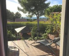 France Provence-Alpes-Côte d'Azur Sausset-les-Pins vacation rental compare prices direct by owner 13926769