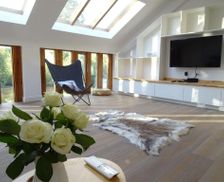 United Kingdom Derbyshire Bakewell vacation rental compare prices direct by owner 14133934