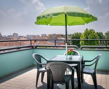 Italy Emilia-Romagna Rimini vacation rental compare prices direct by owner 19011773
