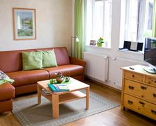 Germany Lower-Saxony Bodenwerder vacation rental compare prices direct by owner 17888575