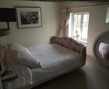 United Kingdom Surrey Dorking vacation rental compare prices direct by owner 13742363