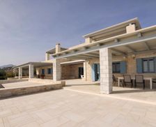 Greece Paros Naousa vacation rental compare prices direct by owner 13839962