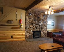 United States California Shaver Lake vacation rental compare prices direct by owner 12826991