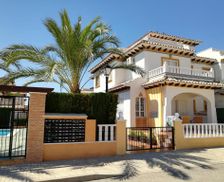 Spain Valencia Community La Marina vacation rental compare prices direct by owner 10216503