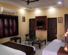 India Uttar Pradesh Agra vacation rental compare prices direct by owner 26018946