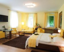 Austria Lower Austria Schloss Rosenau vacation rental compare prices direct by owner 16417466