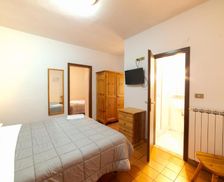 Italy Emilia-Romagna Fiumalbo vacation rental compare prices direct by owner 14975049