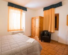 Italy Emilia-Romagna Fiumalbo vacation rental compare prices direct by owner 14795377