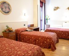 Italy Veneto Nogarole Rocca vacation rental compare prices direct by owner 13013955