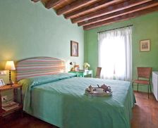 Italy Veneto Cordignano vacation rental compare prices direct by owner 19171070