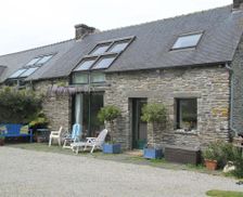 France Brittany Laniscat vacation rental compare prices direct by owner 13985139