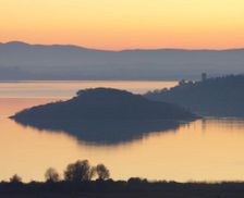 Italy Umbria Passignano sul Trasimeno vacation rental compare prices direct by owner 19360437