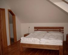 Czechia South Bohemia Nová Bystřice vacation rental compare prices direct by owner 14314762