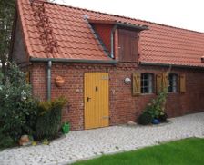Germany Lower-Saxony Hohnstorf vacation rental compare prices direct by owner 13773005