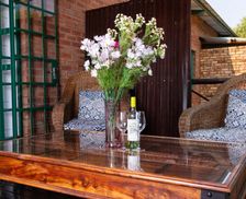 South Africa Gauteng Magaliesburg vacation rental compare prices direct by owner 16116360