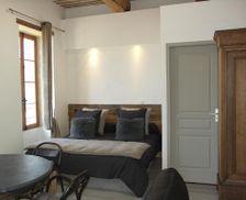 France Languedoc-Roussillon Valliguières vacation rental compare prices direct by owner 26359574