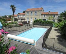 France Charente-Maritime Le Gua vacation rental compare prices direct by owner 29923873