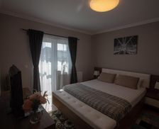 Romania Timiş Sînnicolau Mare vacation rental compare prices direct by owner 13020671