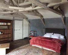 France Aquitaine Vanxains vacation rental compare prices direct by owner 18363239