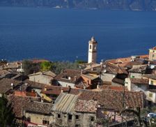 Italy Veneto Brenzone sul Garda vacation rental compare prices direct by owner 14800739