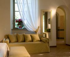 Italy Lombardy Ponti Sul Mincio vacation rental compare prices direct by owner 14765445
