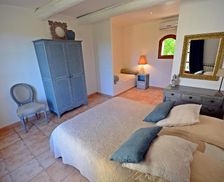 France Provence-Alpes-Côte d'Azur Monteux vacation rental compare prices direct by owner 18772031