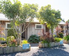New Zealand Waikato Hahei vacation rental compare prices direct by owner 14330157