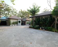 Thailand Nakornsawan Province Nakhon Sawan vacation rental compare prices direct by owner 26729227