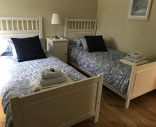 United Kingdom Scotland Eaglesham vacation rental compare prices direct by owner 12942722