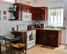 United States California Sherman Oaks vacation rental compare prices direct by owner 18179637