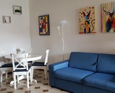 Italy Liguria Lerici vacation rental compare prices direct by owner 28779255