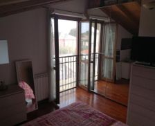 Italy Lombardy Vanzaghello vacation rental compare prices direct by owner 27043666